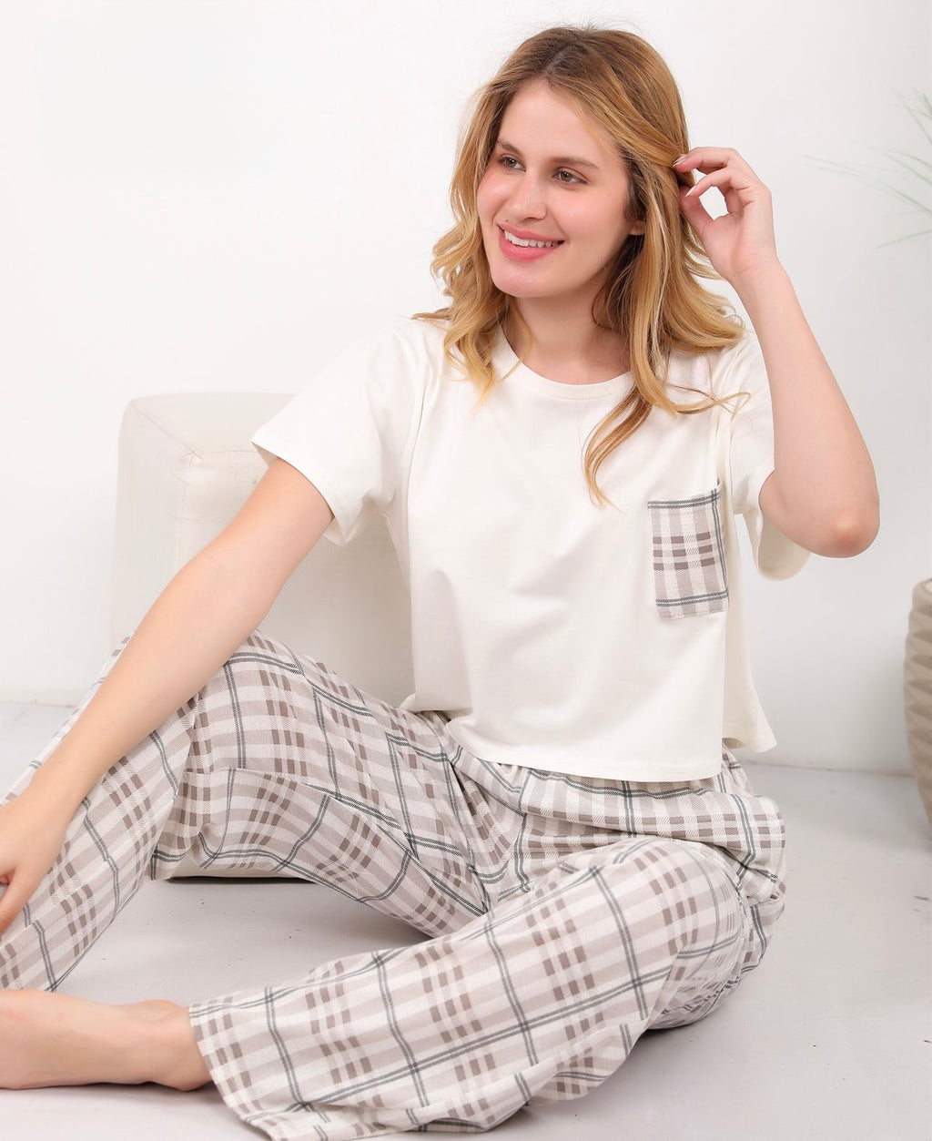 Minimal Check Pajama - Beige